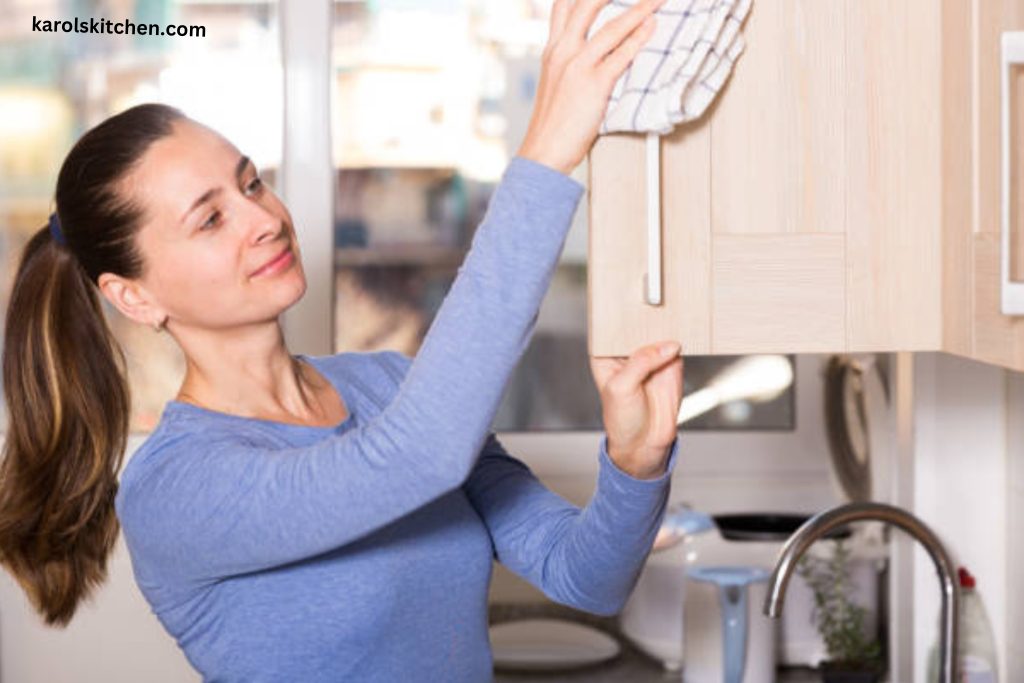 How Much Weight Can Kitchen Cabinets Hold
