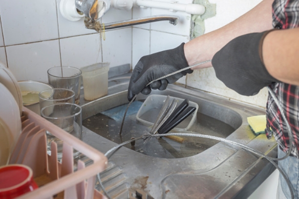 How To Plug a Kitchen Sink Without Stopper